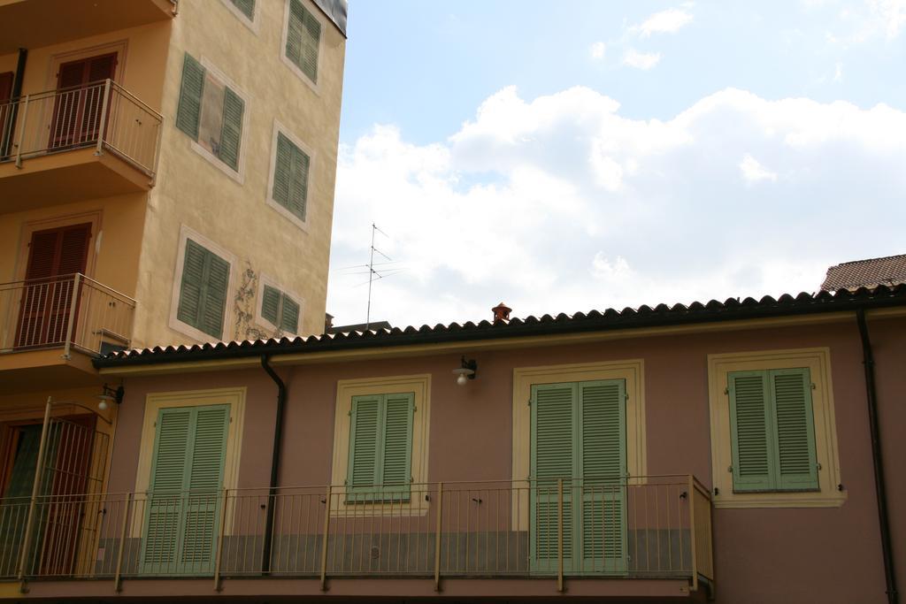 Residence Corso Monferrato İskenderiye Oda fotoğraf